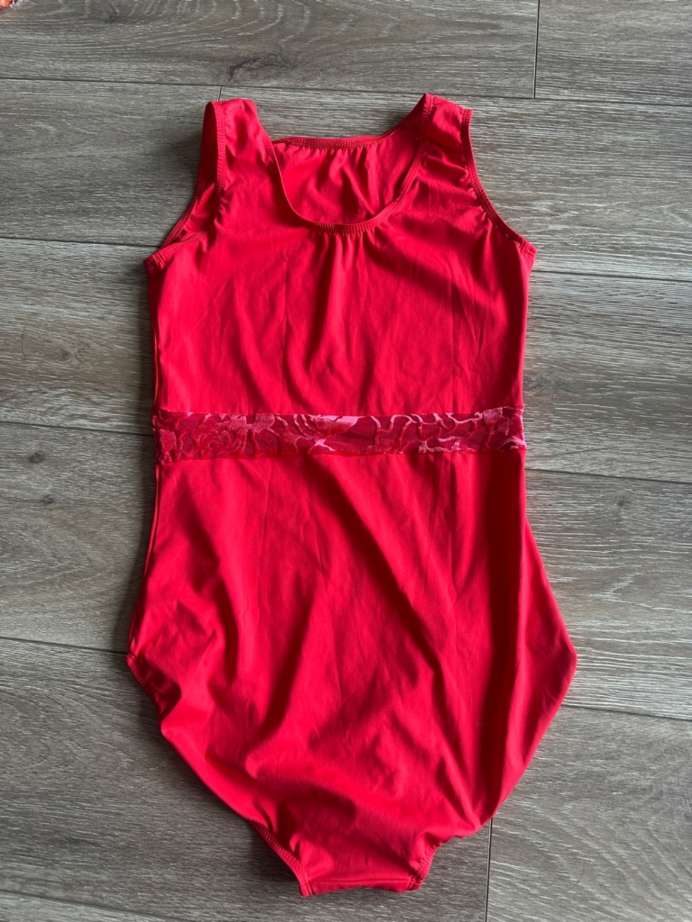 Red Sleeveless Girls' Gymnastics Leotard - Picture 3 of 3